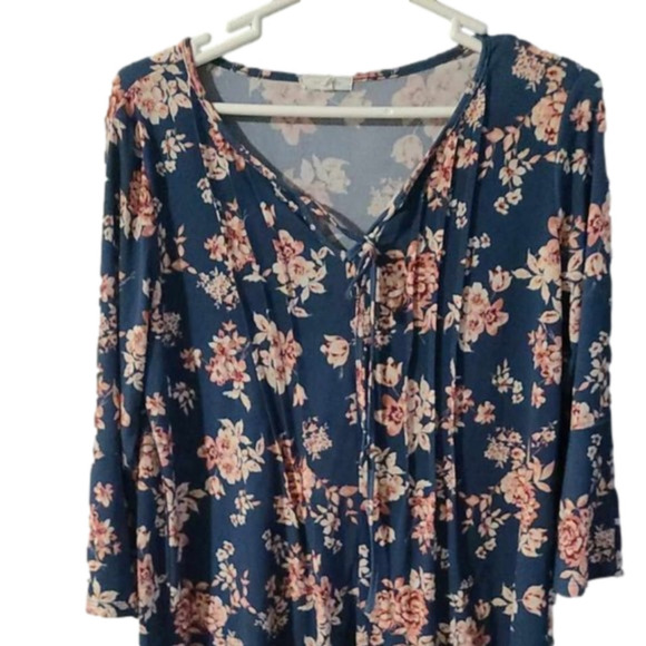 Ava James Tops - Ava James‎ Floral Top